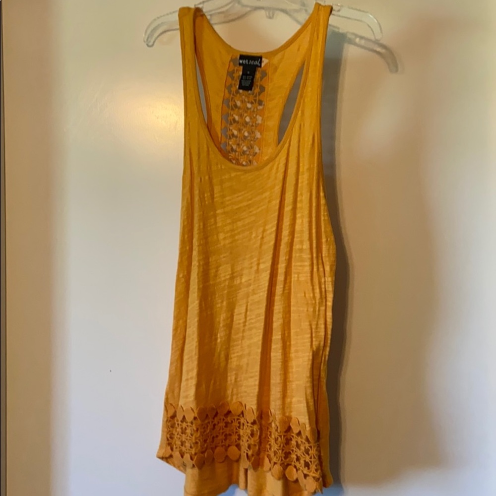 Yellow tank